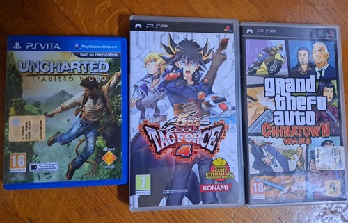 Custodie giochi psp psvita - psp, e